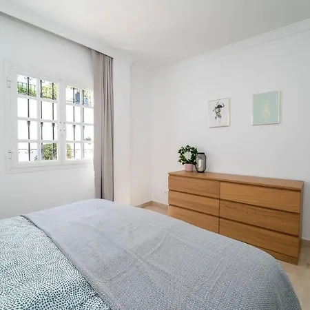 Апартаменти Aloha Pueblo Beautiful With Roof-terrace Next To Aloha Golf Марбелья