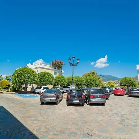 Apartment Aloha Pueblo Beautiful With Roof-terrace Next To Aloha Golf