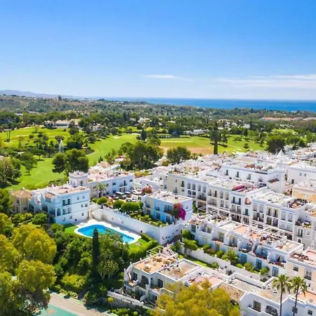Aloha Pueblo Beautiful With Roof-terrace Next To Aloha Golf Apartment Marbella