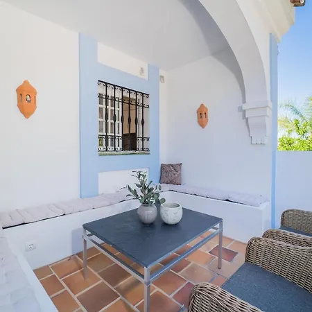 Apartmán Aloha Pueblo Beautiful With Roof-terrace Next To Aloha Golf *