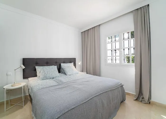 アパート Aloha Pueblo Beautiful With Roof-terrace Next To Aloha Golf *