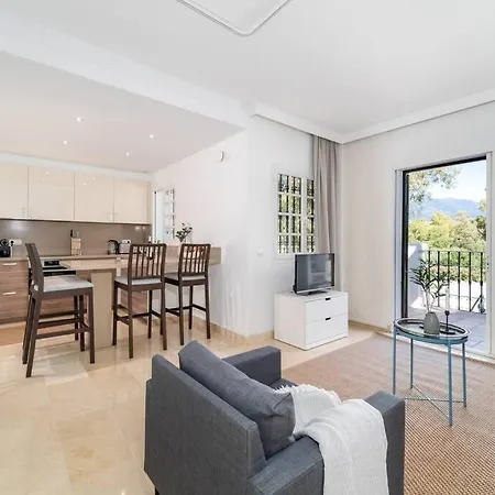 Apartman Aloha Pueblo Beautiful With Roof-terrace Next To Aloha Golf
