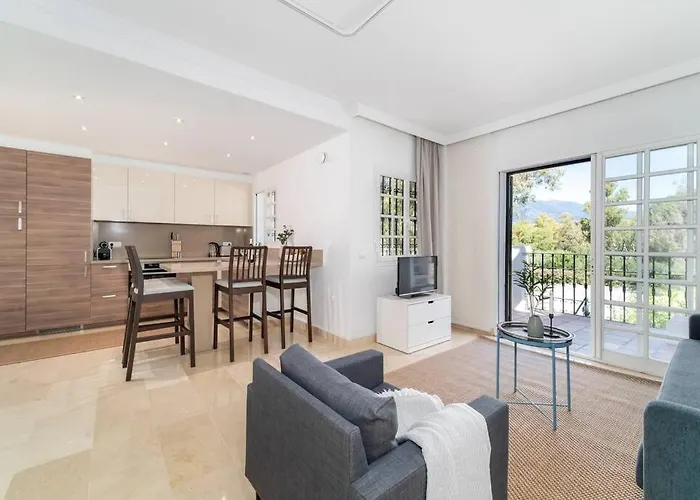 Apartman Aloha Pueblo Beautiful With Roof-terrace Next To Aloha Golf