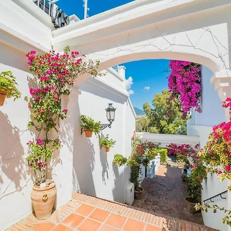 Aloha Pueblo Beautiful With Roof-terrace Next To Aloha Golf