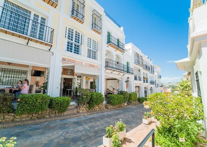 דירה Aloha Pueblo Beautiful With Roof-terrace Next To Aloha Golf מארבלה